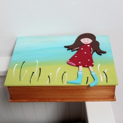 dřevěná malovaná krabička