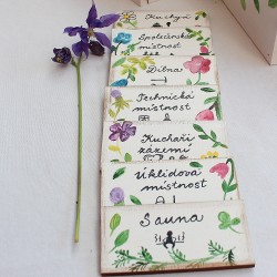 Dřevěná cedulka na dveře penzionu