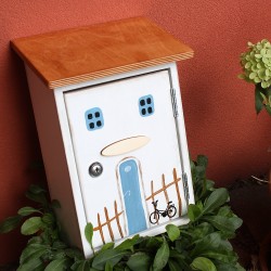 Dřevěná poštovní schránka DOMEČEK v Provence
