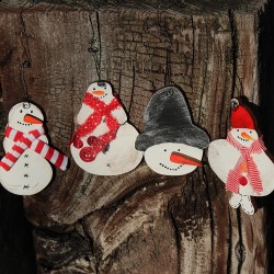 Dřevěné vánoční ozdoby sněhuláci sada