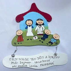 Dřevěná cedulka na dveře pro lékaře - ordinace pro děti