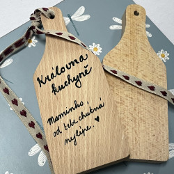 Dřevěné prkénko s věnováním